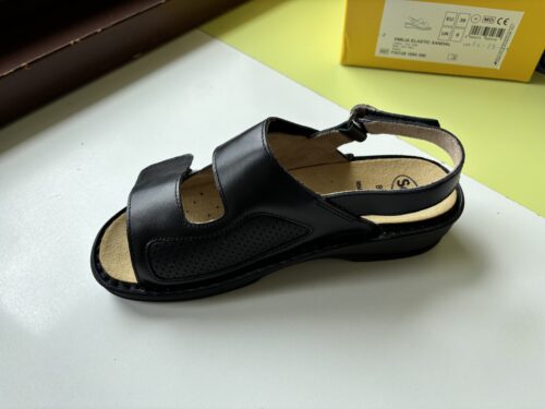 EMILIA ELASTIC  SANDAL NERO